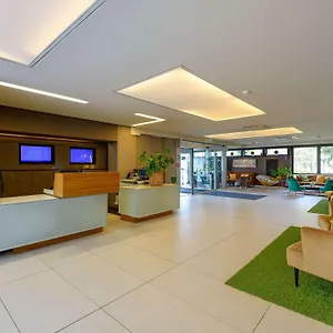 **** Otel Novotel Am Messezentrum Almanya