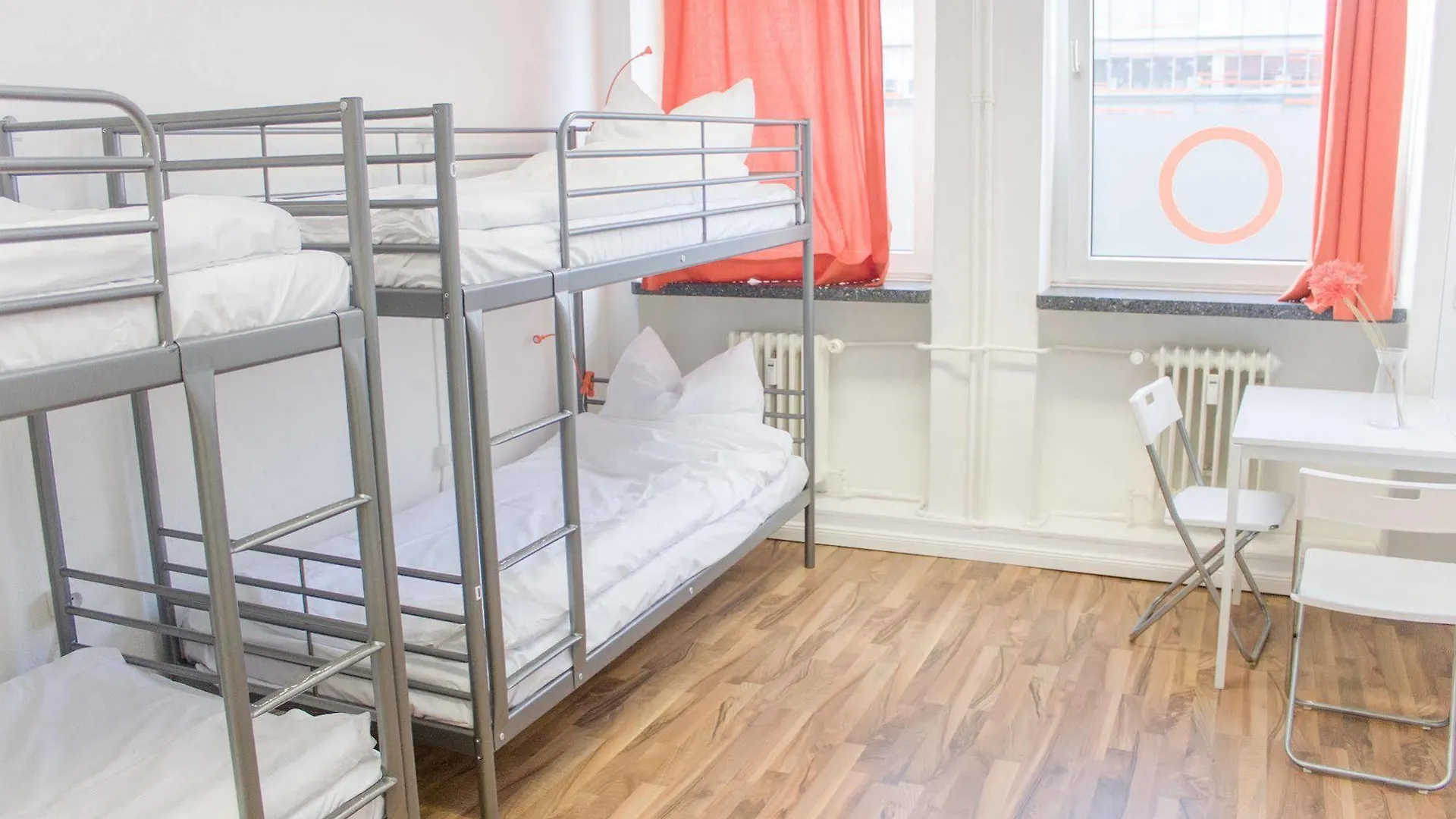 Mac City Hostel Hamburgo Alemanha